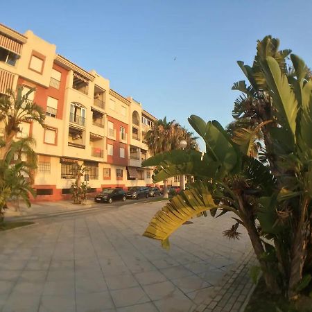 Apartamento Playa Calahonda El Farillo Con Terraza Luaran gambar
