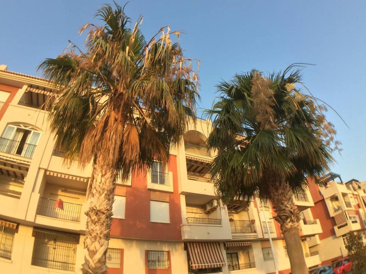 Apartamento Playa Calahonda El Farillo Con Terraza Luaran gambar